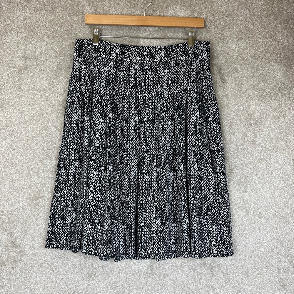 Talbots Skirt Womens 10 Black White Pleated Lined Polka Dot Print Career- 3677
